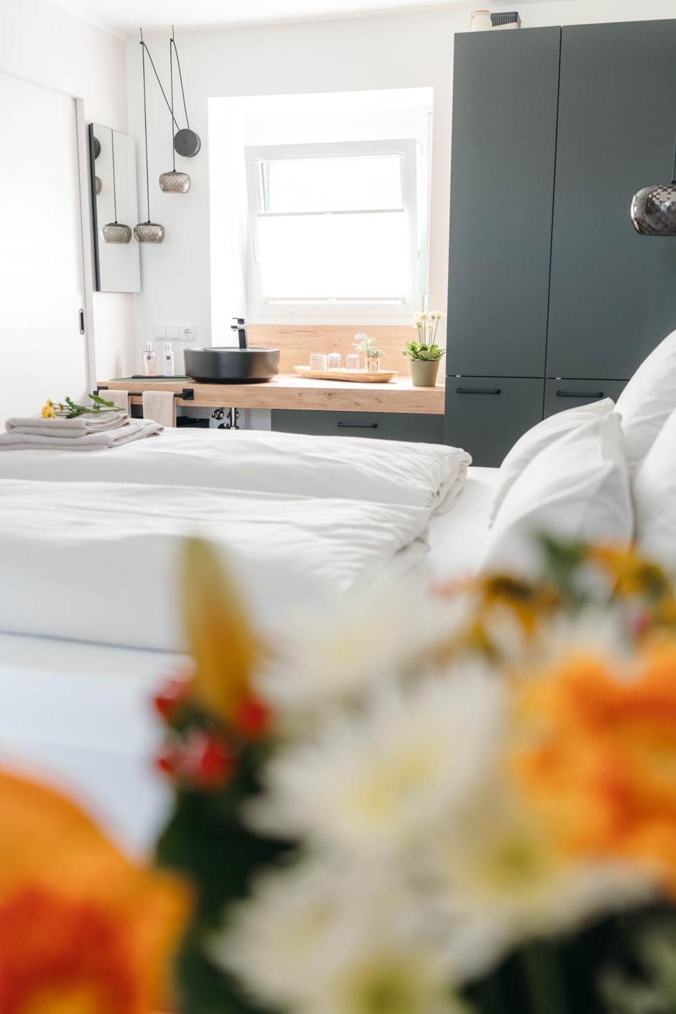 Pension Blumenwiese - Mitten Im Thermenland Burgau Ngoại thất bức ảnh