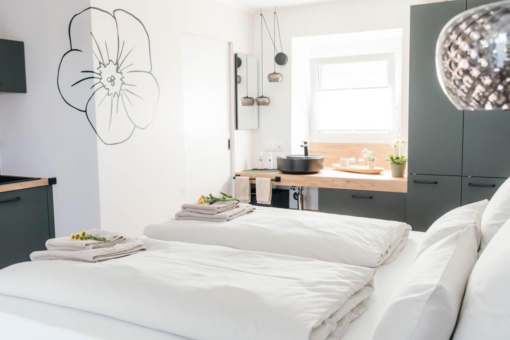 Pension Blumenwiese - Mitten Im Thermenland Burgau Ngoại thất bức ảnh